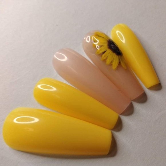Spring Yellow/Nude/sunflower press on nailset pPN77 - Picture 1 of 10
